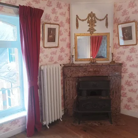 度假居 Chateau D'hugemont- Aile Du Parc Dompierre-Sur-Helpe