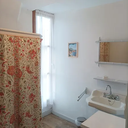 Chateau D'hugemont- Aile Du Parc 度假居 Dompierre-Sur-Helpe